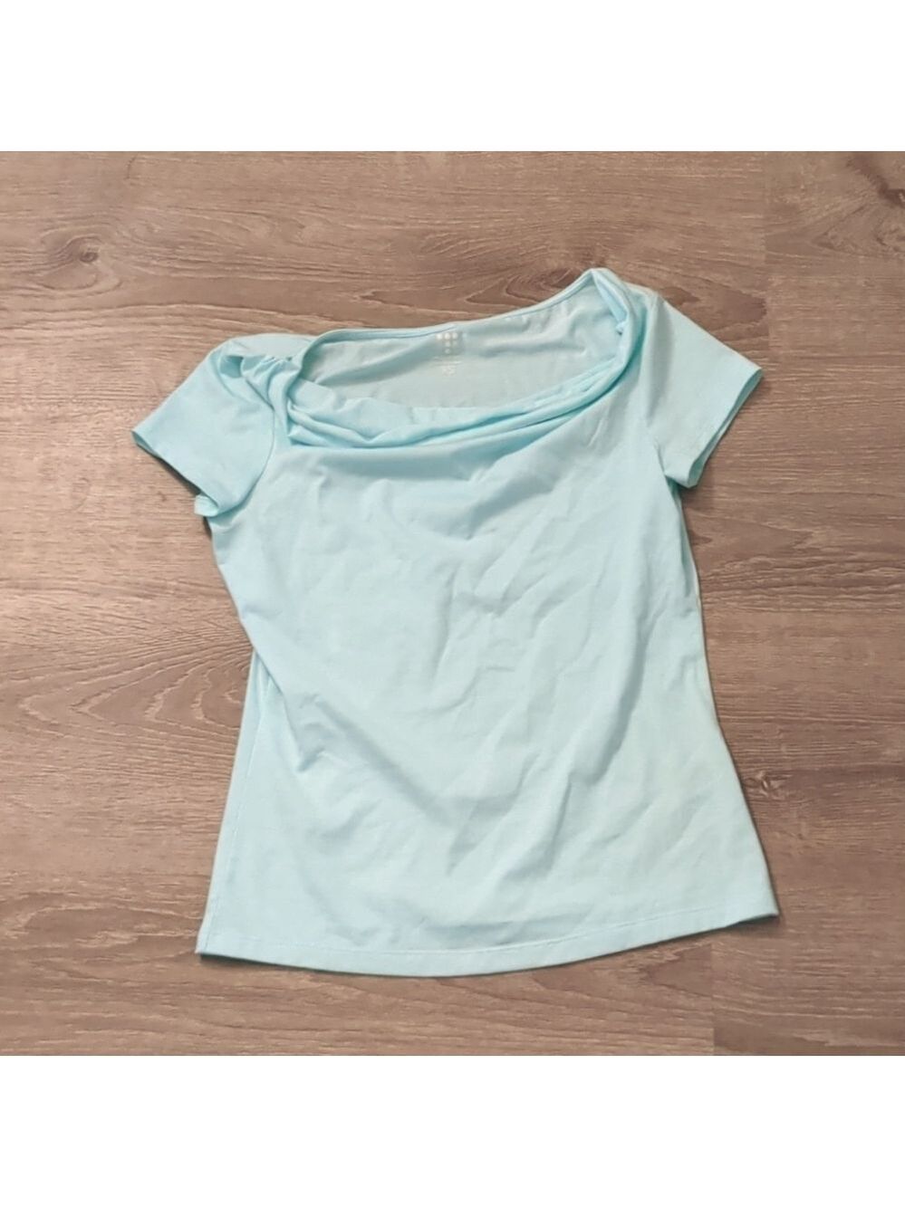Title nine breeze short sleeve top size.XS
